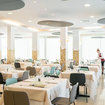 Parigi Бибионе