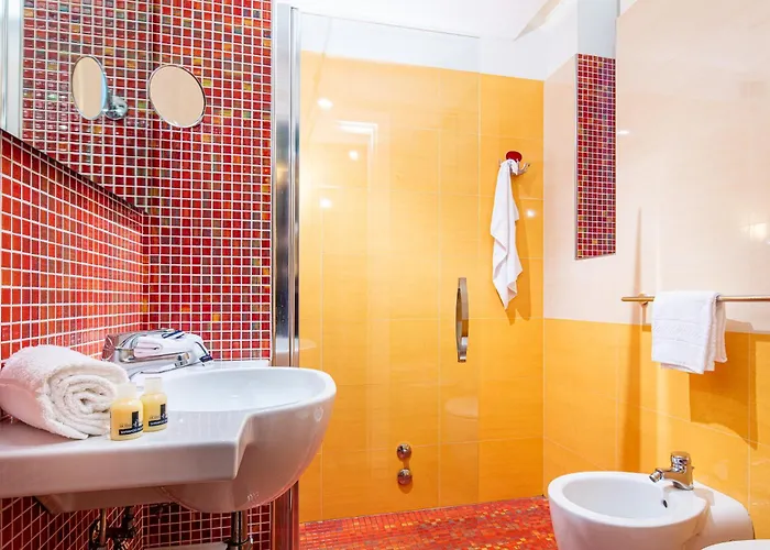 Отель Parigi 4*