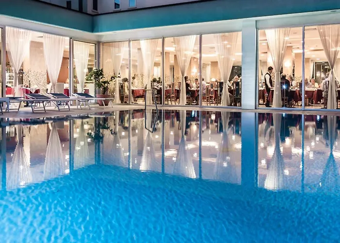 Отель Parigi 4*