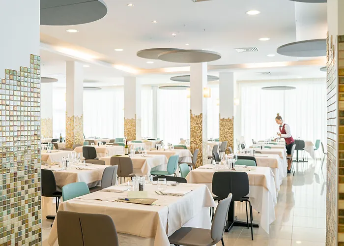 Parigi Бибионе