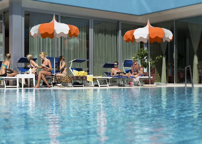 Parigi Отель Бибионе