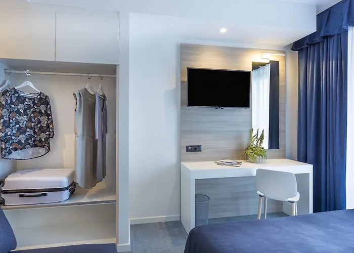 Parigi 4* Бибионе