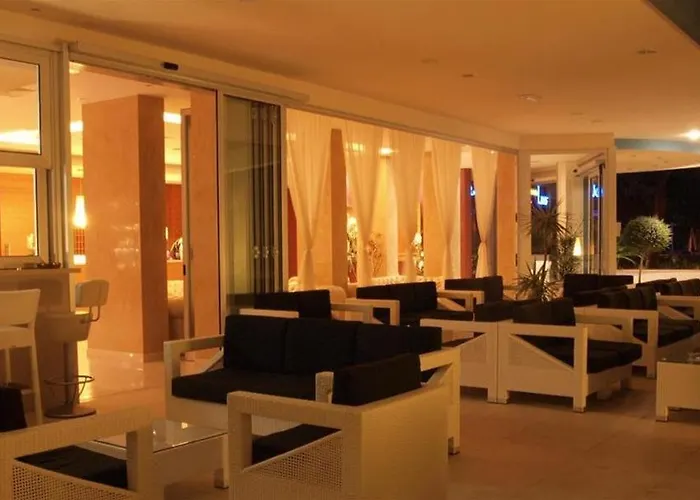 Отель Parigi 4*