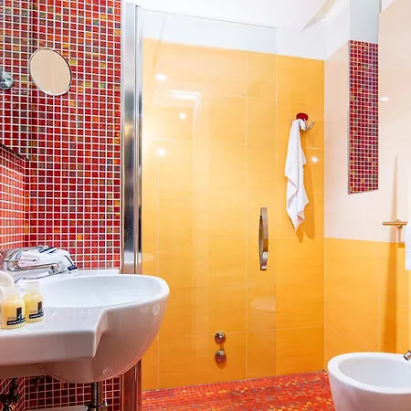 Hotel Parigi 4*