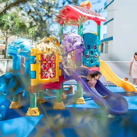 Parigi 4* Μπιμπιόνε