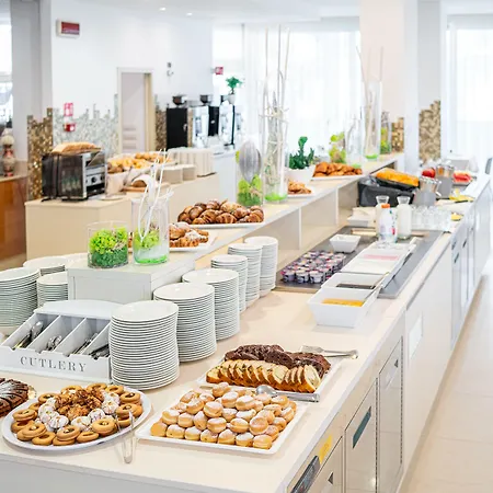 Отель Parigi 4*