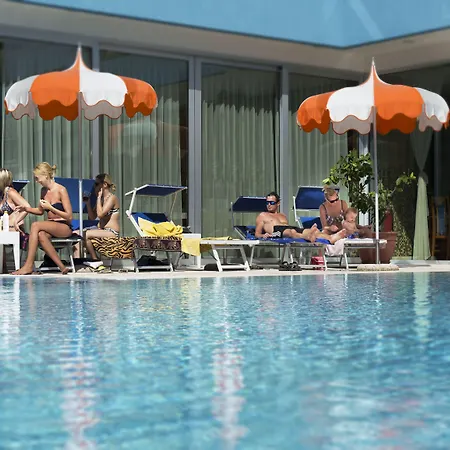 Parigi מלון ביביונה