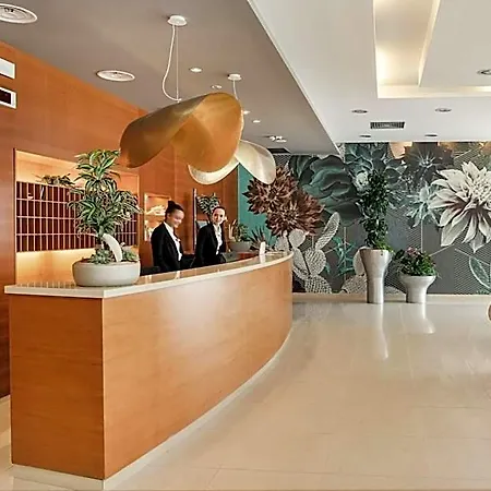 Parigi 4*