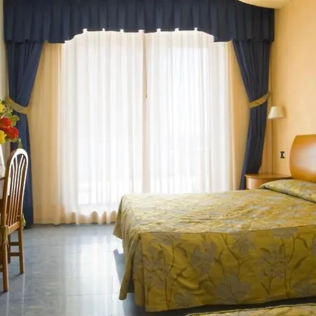 Parigi Ξενοδοχείο Μπιμπιόνε